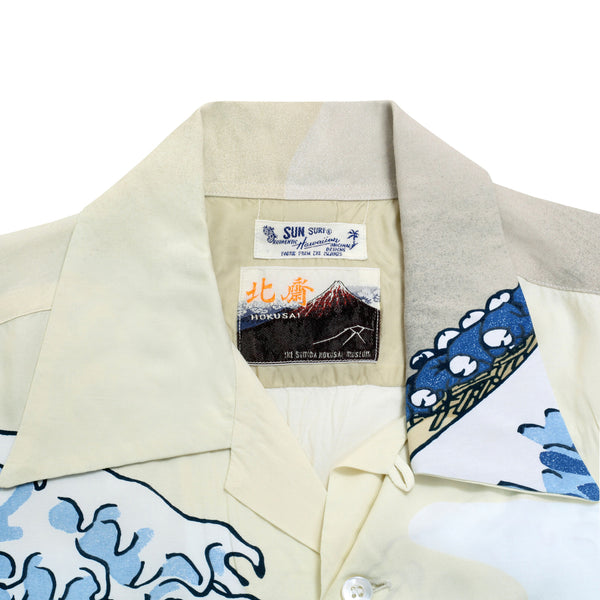 Great Wave of Kanaqawa Print SS37651 Off White Hawaiian Shirt SURF7539